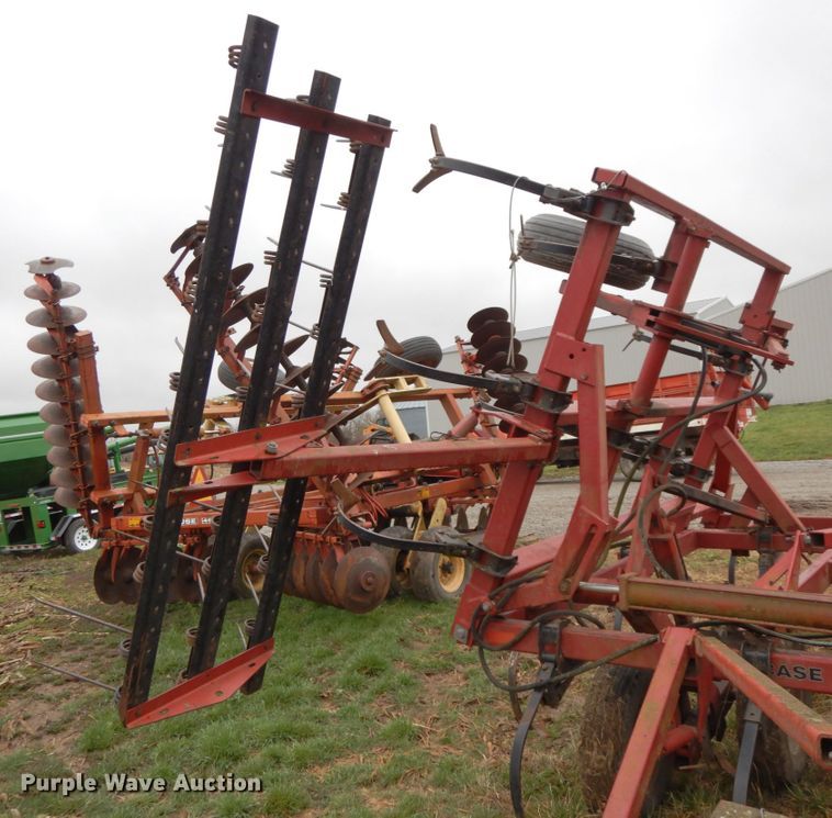 image for item IX9406 Case IH 4806  Vibrashank field cultivator