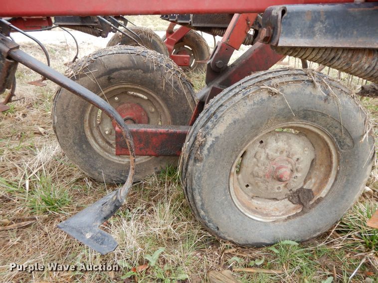 image for item IX9406 Case IH 4806  Vibrashank field cultivator
