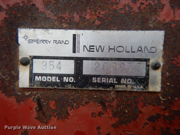 image for item IX9411 New Holland 354  feed mixer/grinder