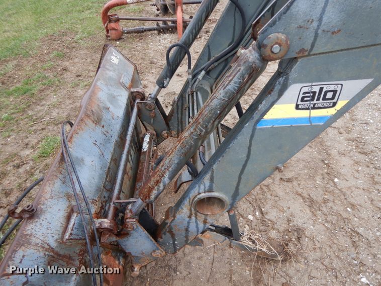 image for item IX9415 ALO Quicke340  loader