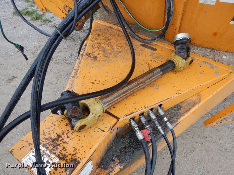 image for item IX9417 Kuhn Knight 5143  feed mixer