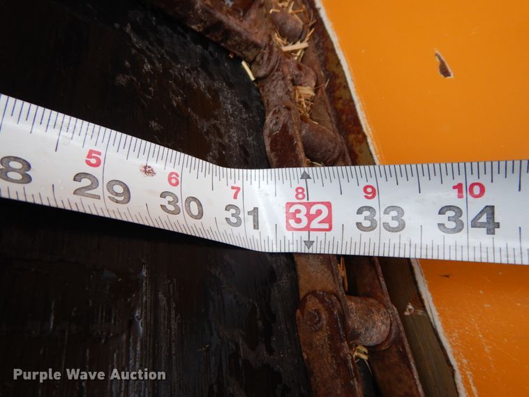 image for item IX9417 Kuhn Knight 5143  feed mixer