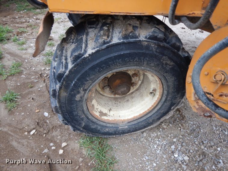 image for item IX9417 Kuhn Knight 5143  feed mixer