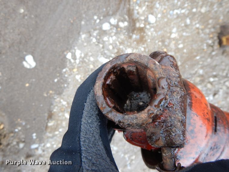 image for item IX9421 New Holland 519  manure spreader