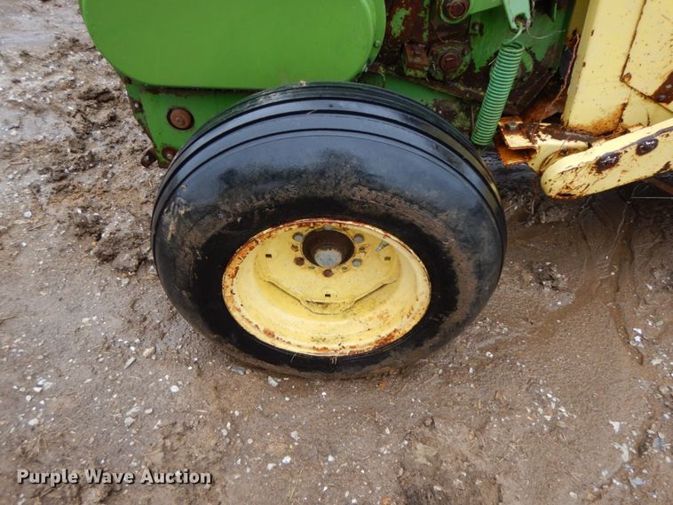 image for item IX9423 John Deere 3800  forage harvester