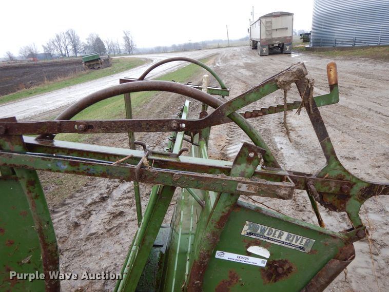 image for item IX9425 Powder River  squeeze chute