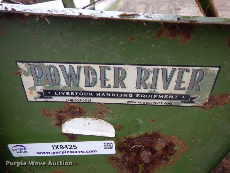 image for item IX9425 Powder River  squeeze chute