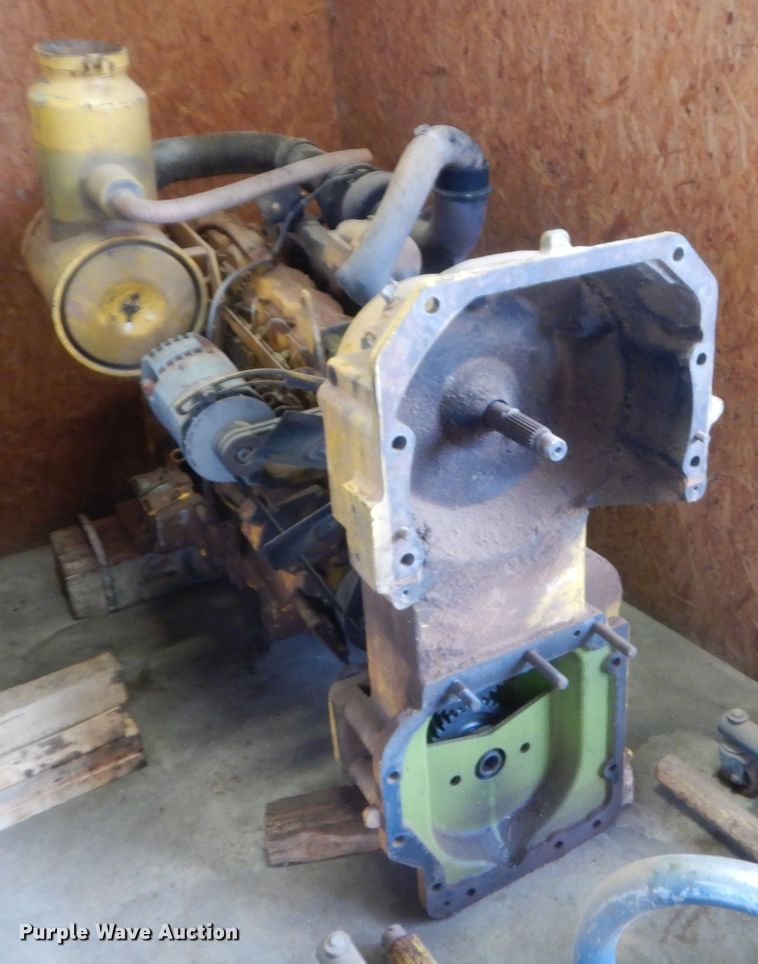 image for item HG9585 1986 John Deere 770B  motor grader