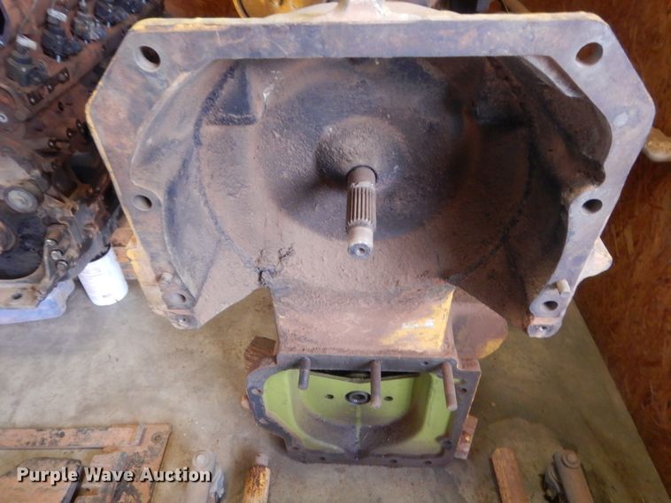 image for item HG9585 1986 John Deere 770B  motor grader