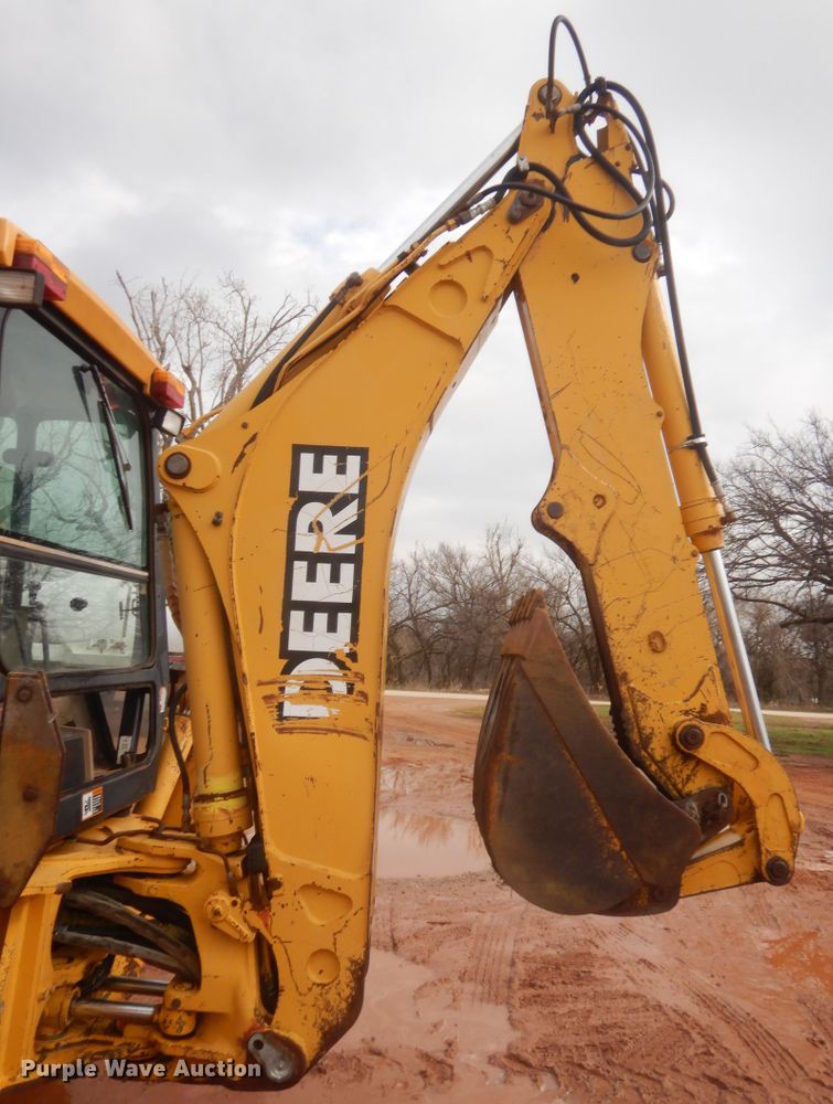 image for item HG9586 1998 John Deere 410E  backhoe