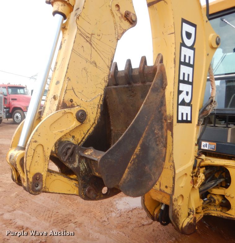 image for item HG9586 1998 John Deere 410E  backhoe