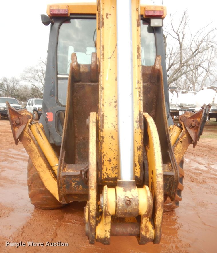 image for item HG9586 1998 John Deere 410E  backhoe