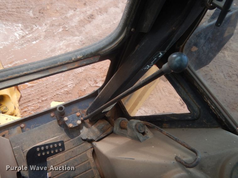 image for item HG9586 1998 John Deere 410E  backhoe