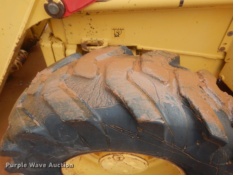 image for item HG9586 1998 John Deere 410E  backhoe