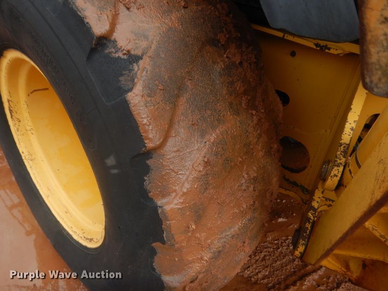 image for item HG9586 1998 John Deere 410E  backhoe