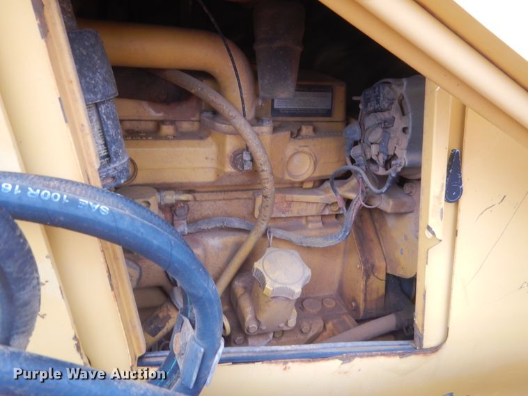 image for item HG9586 1998 John Deere 410E  backhoe