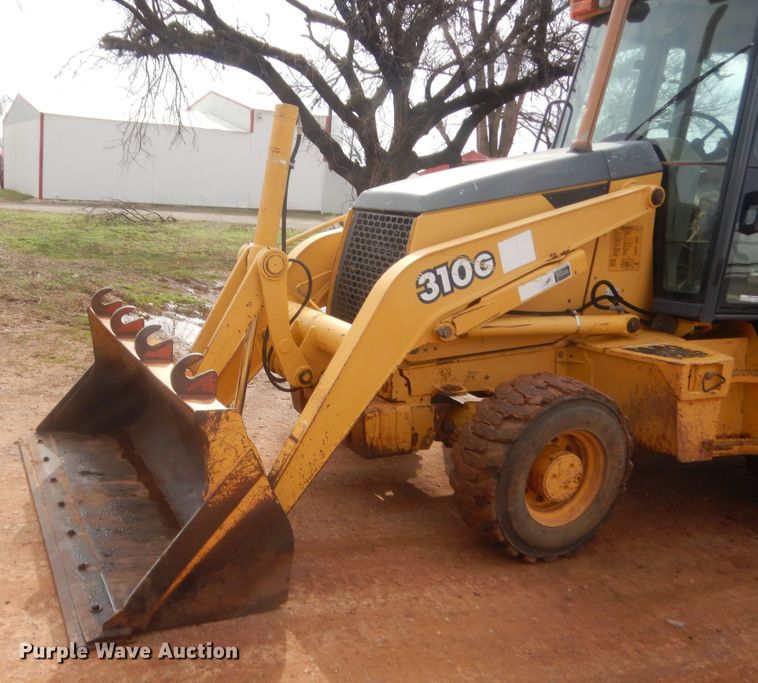 image for item HG9587 John Deere 310G  backhoe