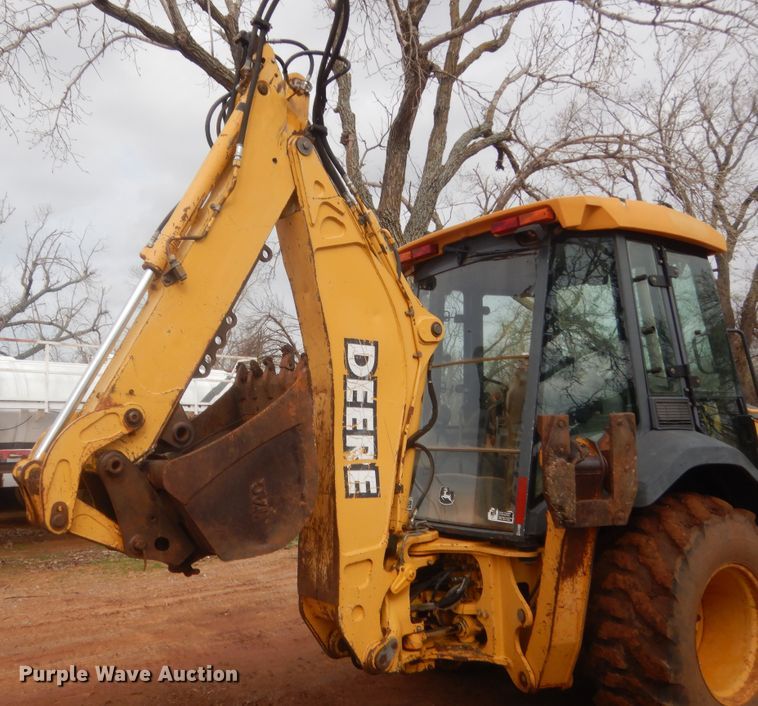 image for item HG9587 John Deere 310G  backhoe
