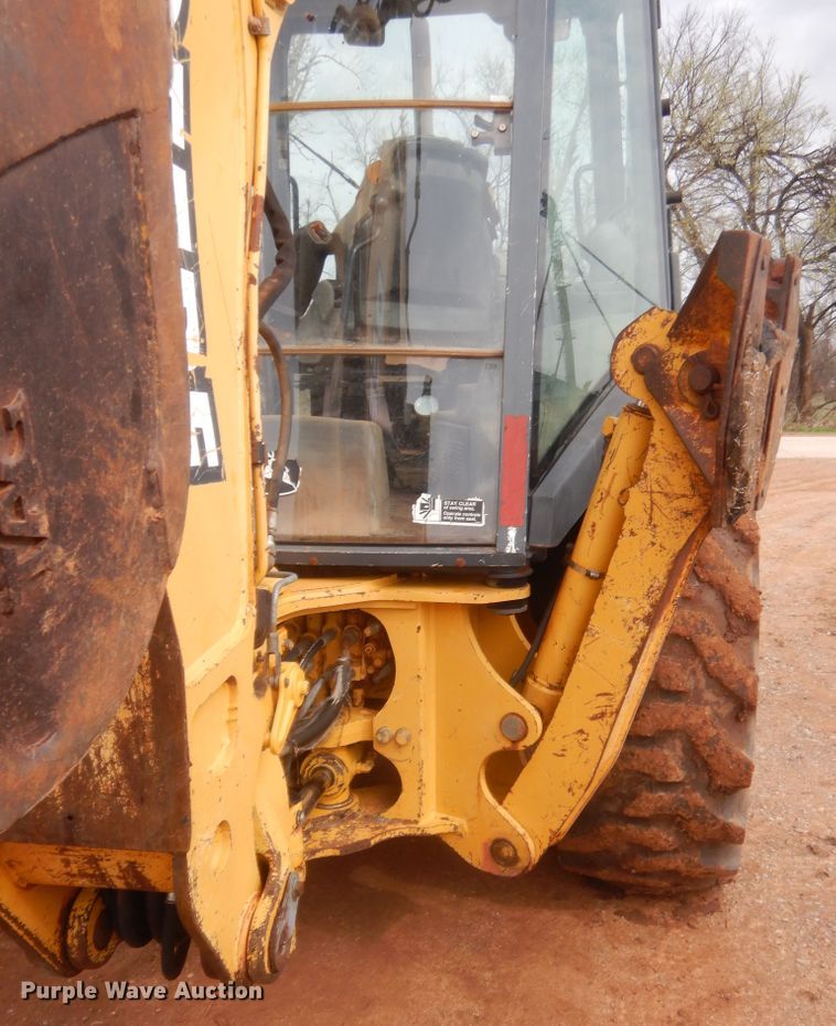 image for item HG9587 John Deere 310G  backhoe