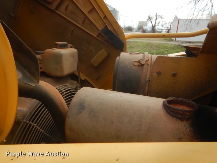 image for item HG9587 John Deere 310G  backhoe