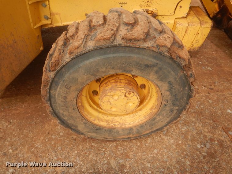 image for item HG9587 John Deere 310G  backhoe