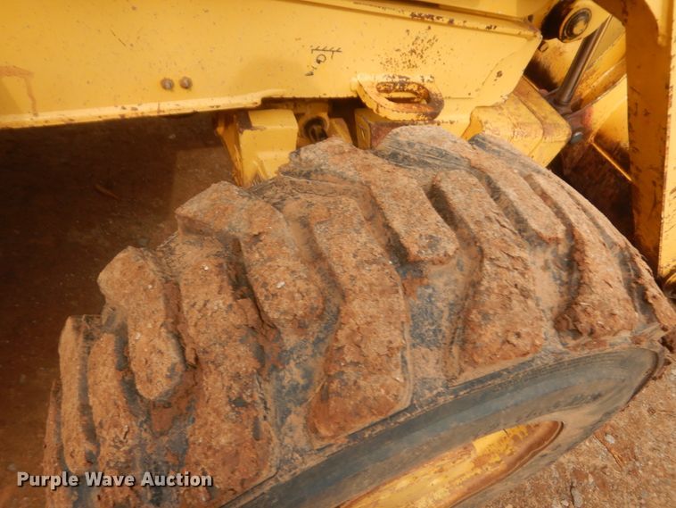 image for item HG9587 John Deere 310G  backhoe