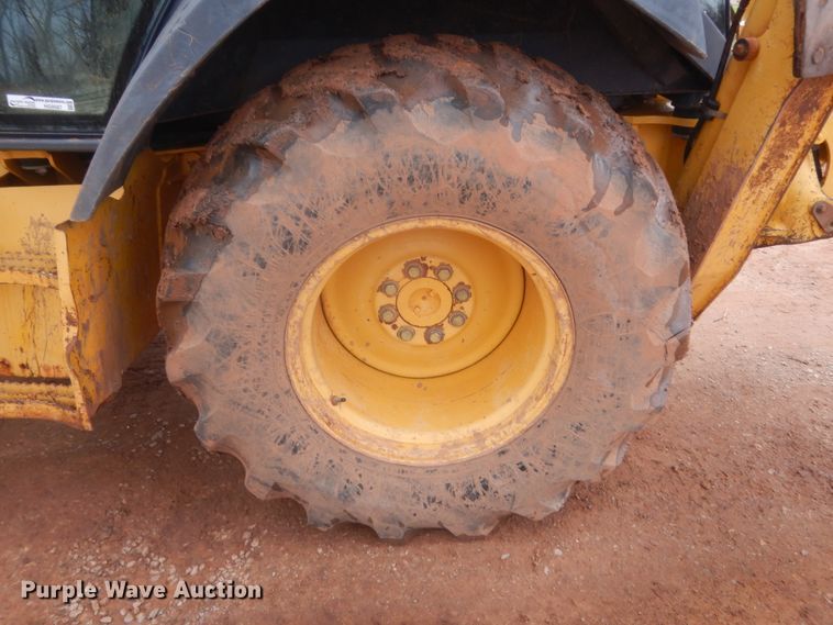 image for item HG9587 John Deere 310G  backhoe