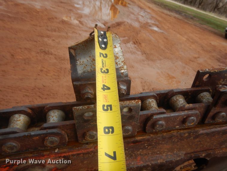 image for item HG9588 Ditch Witch R40  trencher