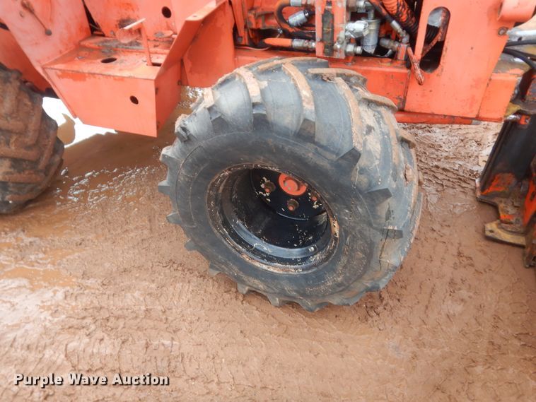 image for item HG9588 Ditch Witch R40  trencher