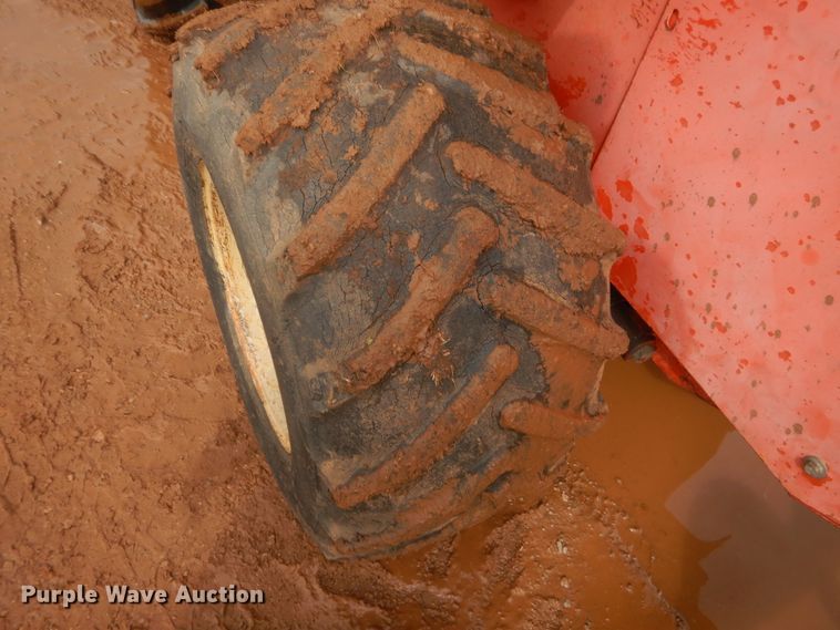 image for item HG9588 Ditch Witch R40  trencher