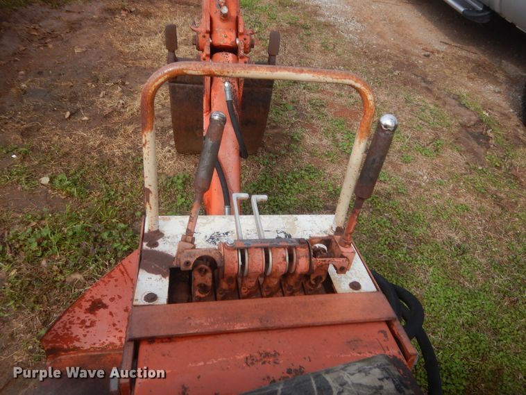 image for item HG9589 Ditch Witch backhoe attachment