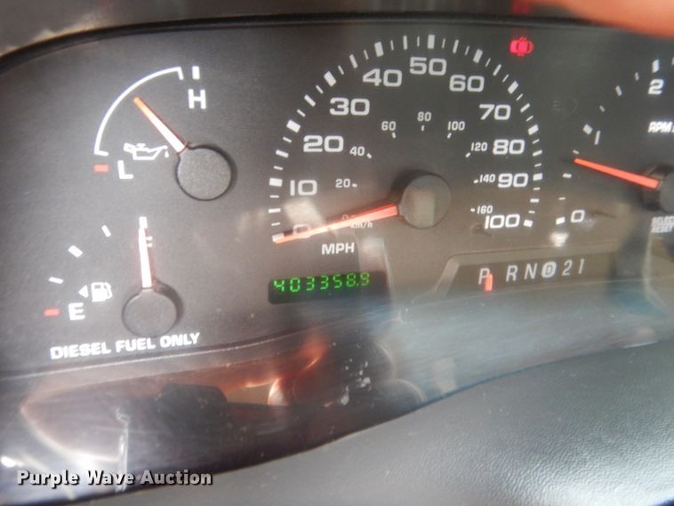 image for item HG9590 2002 Ford F250 Super Duty  SuperCab pickup truck