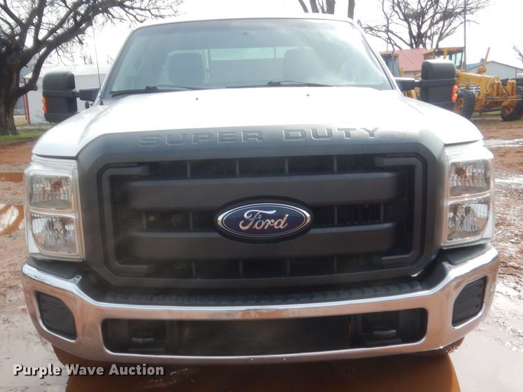 image for item HG9591 2014 Ford F250 Super Duty  SuperCab pickup truck