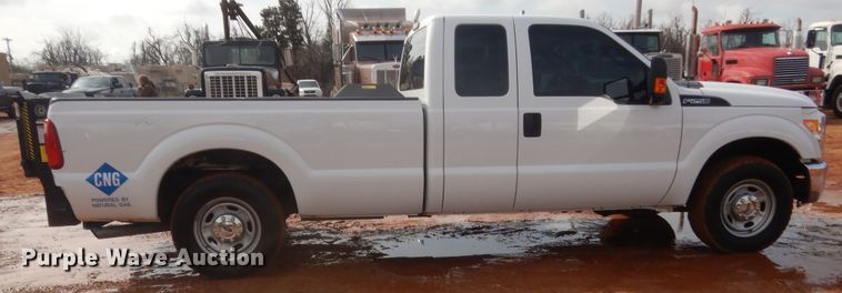 image for item HG9591 2014 Ford F250 Super Duty  SuperCab pickup truck