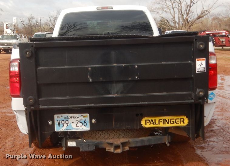 image for item HG9591 2014 Ford F250 Super Duty  SuperCab pickup truck