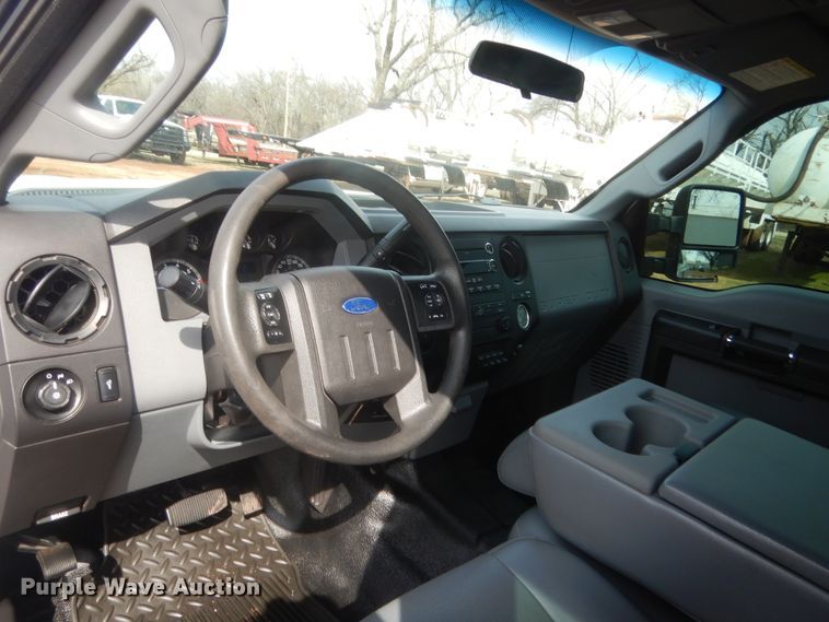 image for item HG9591 2014 Ford F250 Super Duty  SuperCab pickup truck