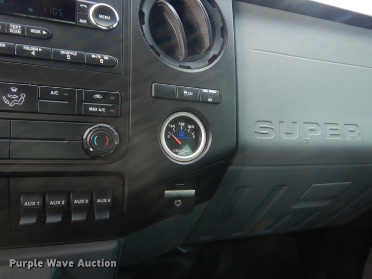 image for item HG9591 2014 Ford F250 Super Duty  SuperCab pickup truck