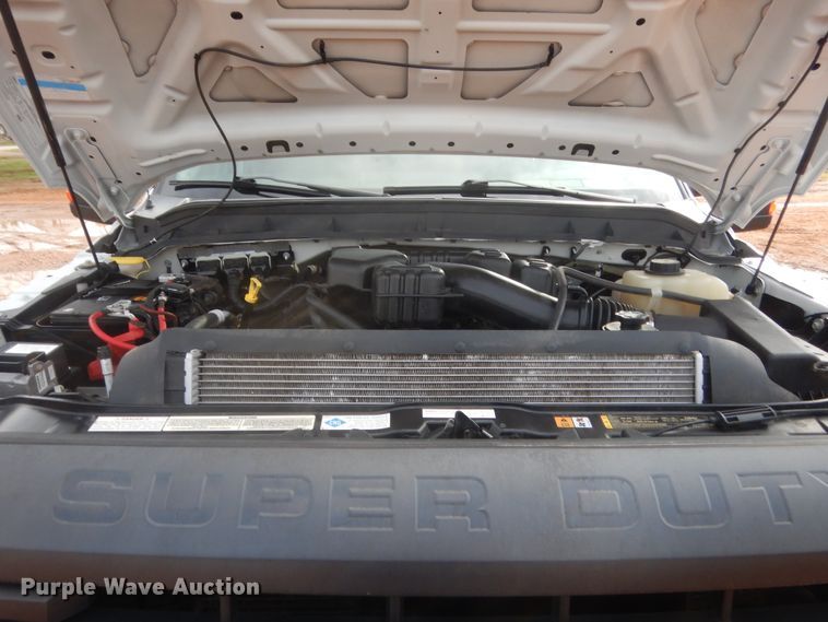 image for item HG9591 2014 Ford F250 Super Duty  SuperCab pickup truck