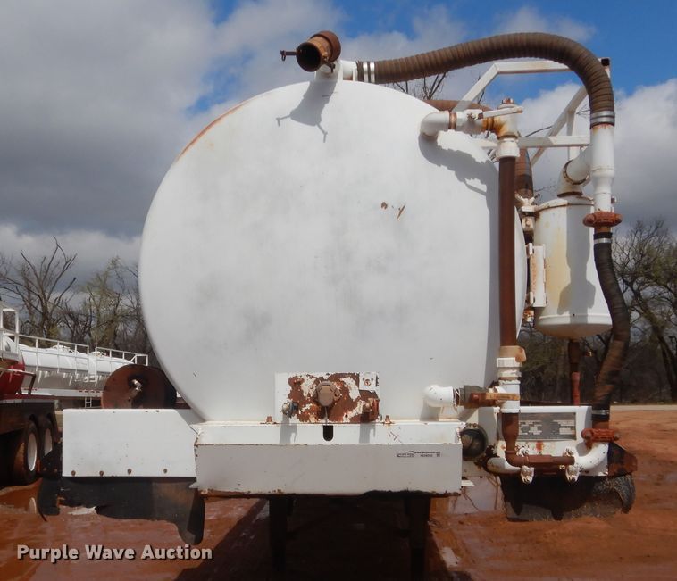 image for item HG9592 2006 VE Enterprises VE-130 vacuum trailer