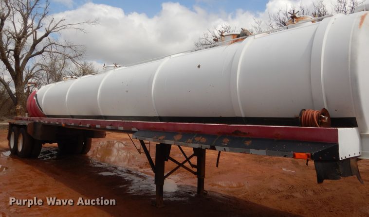 image for item HG9592 2006 VE Enterprises VE-130 vacuum trailer