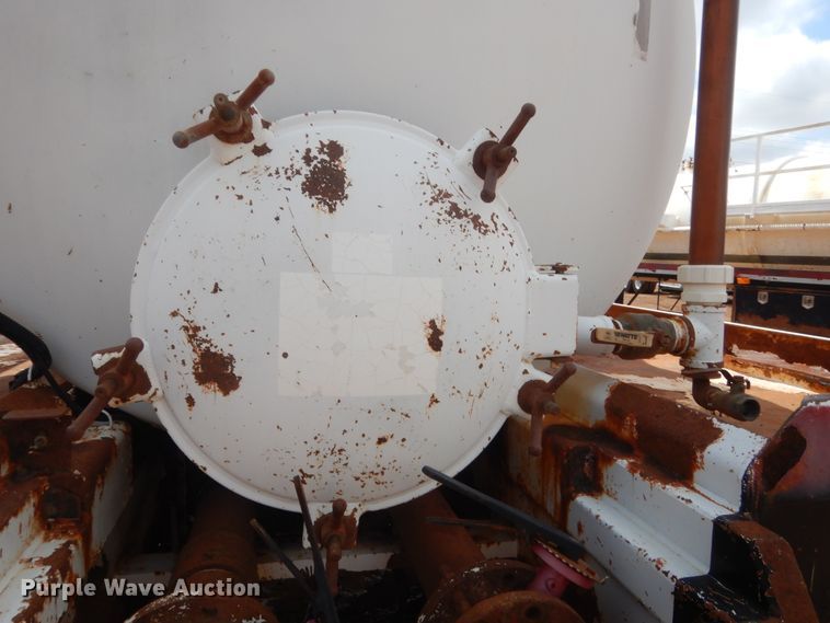 image for item HG9592 2006 VE Enterprises VE-130 vacuum trailer