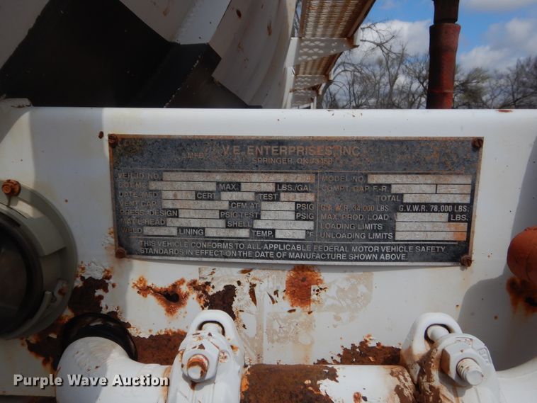 image for item HG9592 2006 VE Enterprises VE-130 vacuum trailer