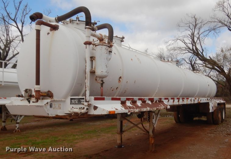 image for item HG9593 2003 VE Enterprises EV-130 vacuum trailer