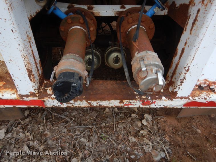 image for item HG9593 2003 VE Enterprises EV-130 vacuum trailer