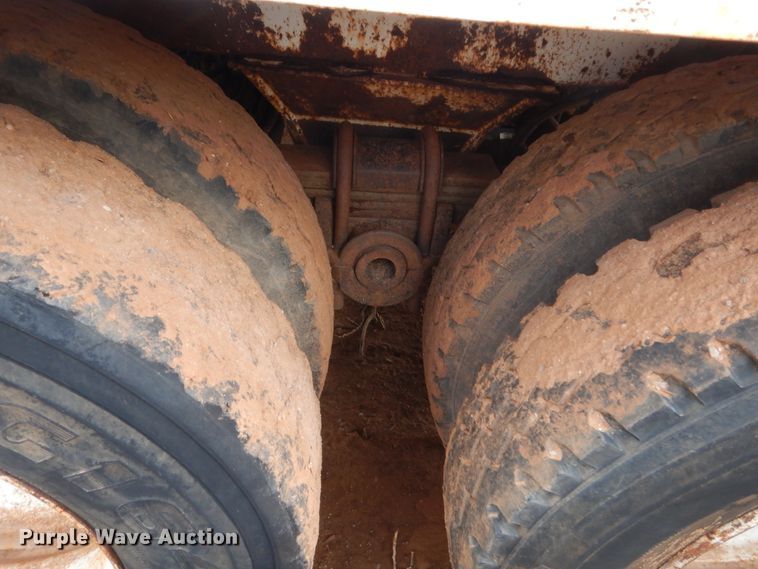 image for item HG9593 2003 VE Enterprises EV-130 vacuum trailer