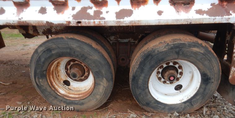 image for item HG9593 2003 VE Enterprises EV-130 vacuum trailer