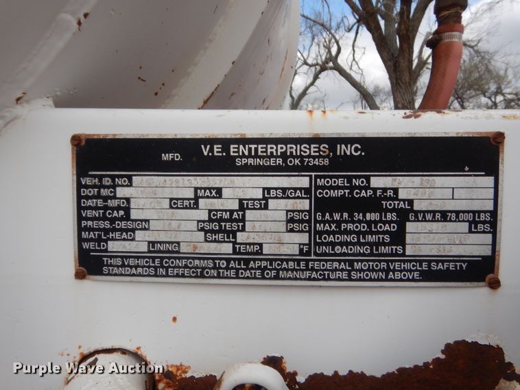 image for item HG9593 2003 VE Enterprises EV-130 vacuum trailer