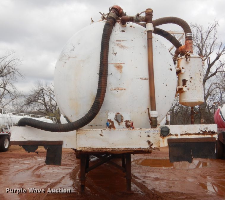 image for item HG9594 2006 shop built vacuum trailer