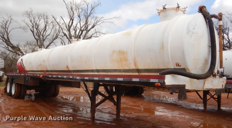 image for item HG9594 2006 shop built vacuum trailer