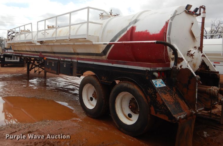 image for item HG9594 2006 shop built vacuum trailer